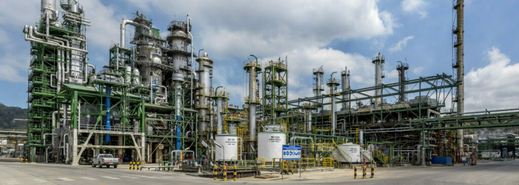 Ecuador podría beneficiarse del arancel de EE.UU. al crudo venezolano.