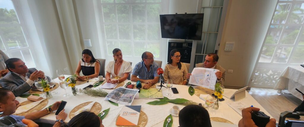 El Miduvi construirá 116 viviendas para damnificados del invierno en Manabí.