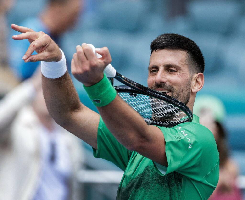 El tenista Novak Djokovic suma puntos en el atp