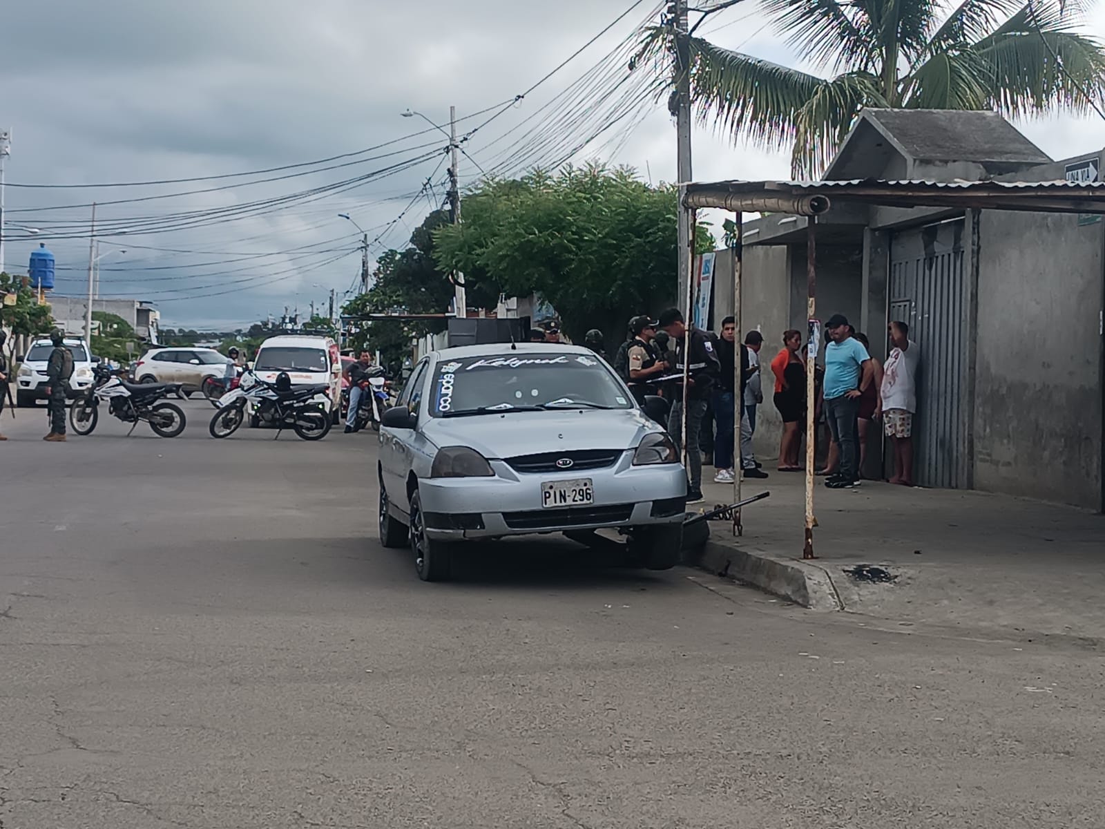 Asesinan a un hombre en los exteriores de una vulcanizadora, en Manta