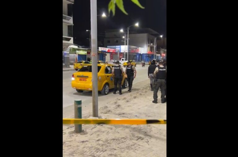 Crónica. Ataque sicario deja dos muertos en la avenida 4 de Noviembre de Manta