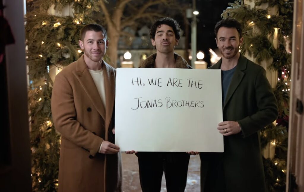 Los Jonas Brothers regresan a Disney con una película navideña para 2025