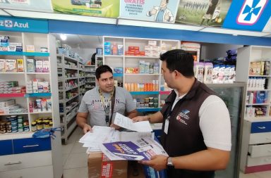 Manabí. Arcsa capacita a 900 empleados de farmacias sobre medicamentos falsificados