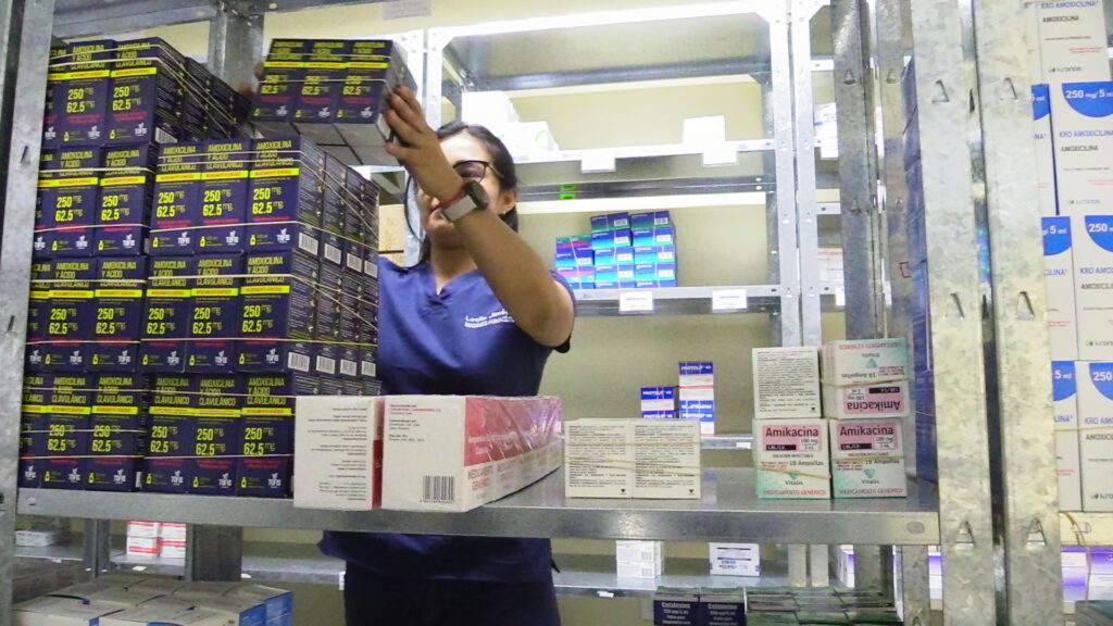 antibióticos medicamentos resistencia antimicrobiana