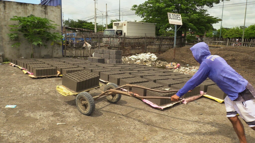 BLOQUES CONSTRUCCIÓN PORTOVIEJO FÁBRICAS