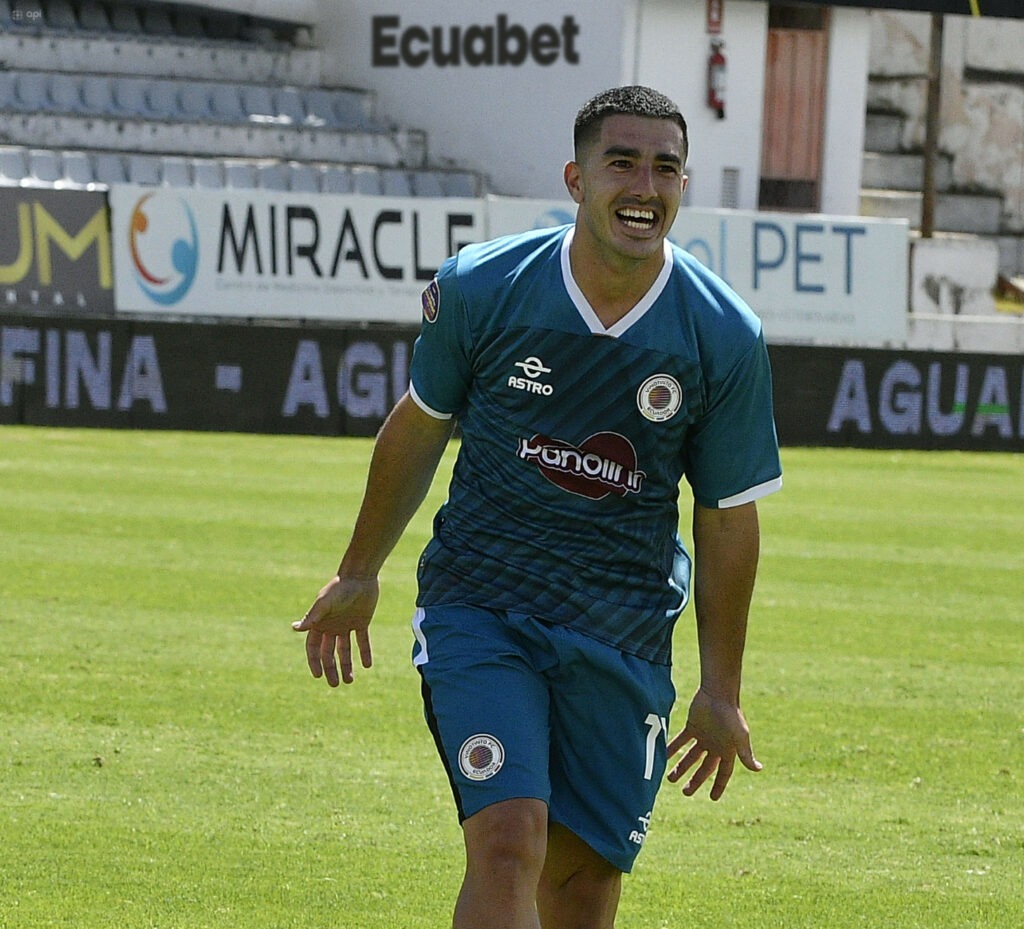 El delantero argentino Rafael Monti marcó un doblete en la victoria 3-1 de Vinotinto ante Técnico Universitario.