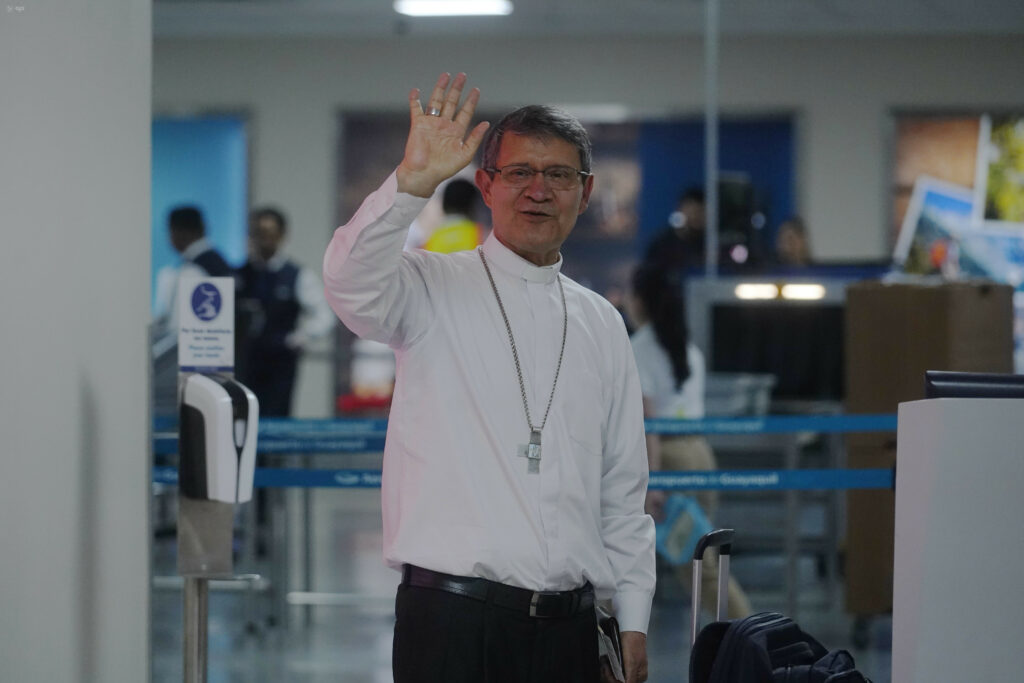 Luis Cabrera, cardenal de Guayaquil, se prepara para un papel clave en la elección del nuevo Papa