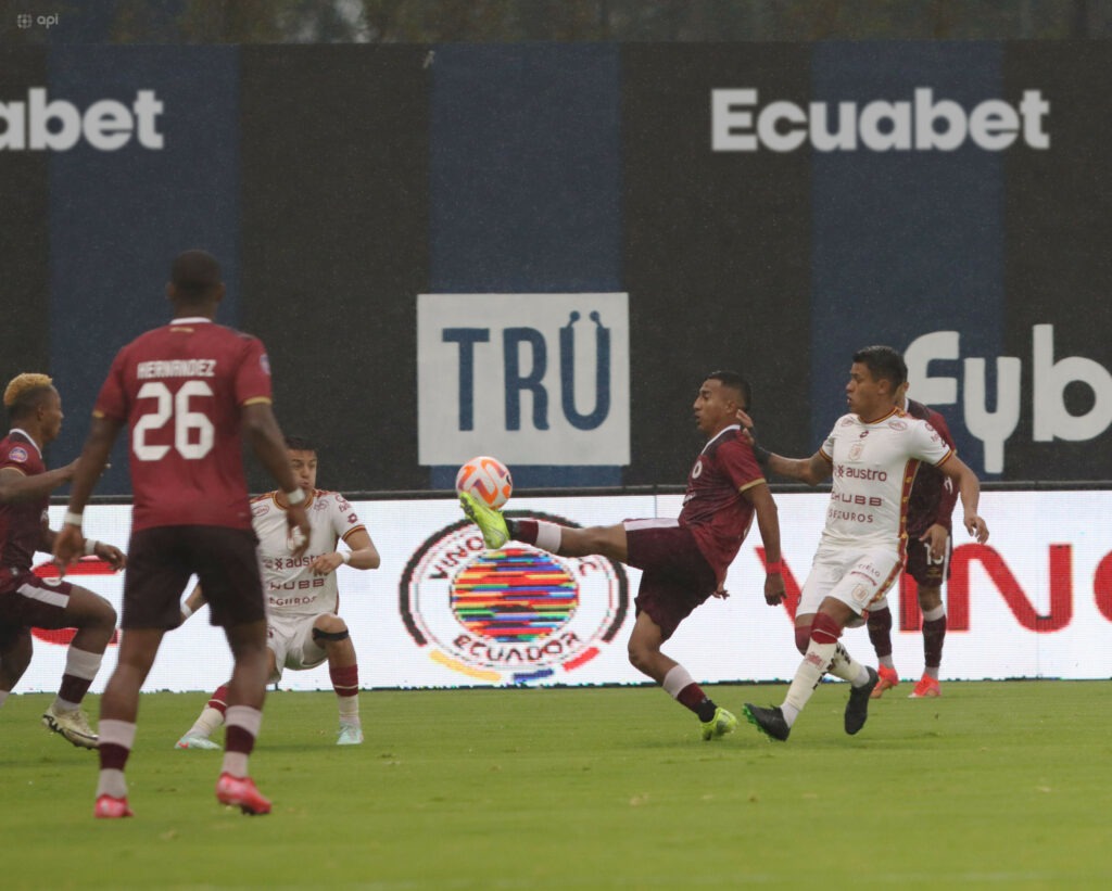 Vinotinto cae tras siete fechas: así fue el triunfo agónico de Deportivo Cuenca