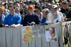 Así fue el emotivo funeral del papa Francisco Todo lo que ocurrió en el Vaticano