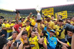 Barcelona en el 2012 logró su estrella 15, bajo el mando de Gustavo Costas.