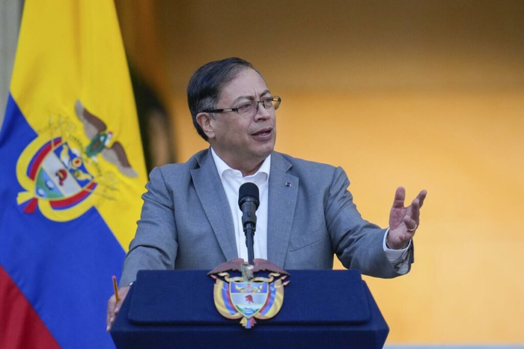 Colombia Intensifica Lucha Contra el Clan del Golfo Tras Acusaciones de Pacto con el ELN