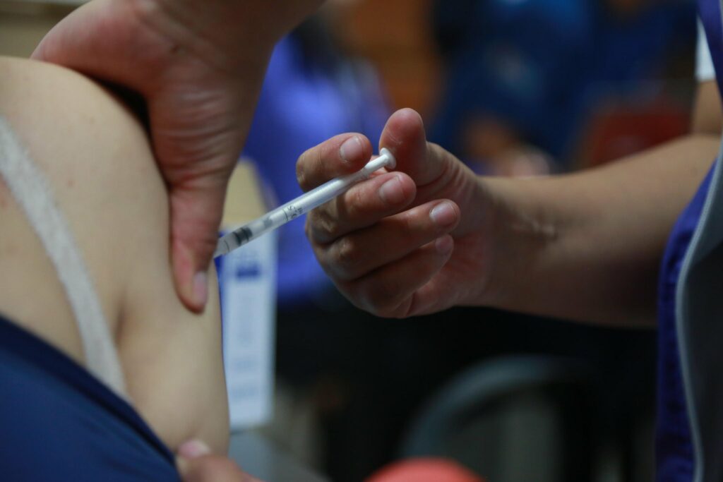 Confirman caso de tosferina en colegio de Quito y activan protocolos sanitarios