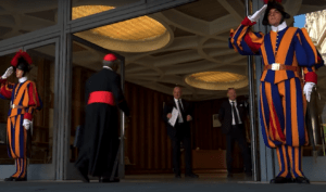 Congregación General de Cardenales se realizó en el Vaticano tras el fallecimiento del Papa Francisco