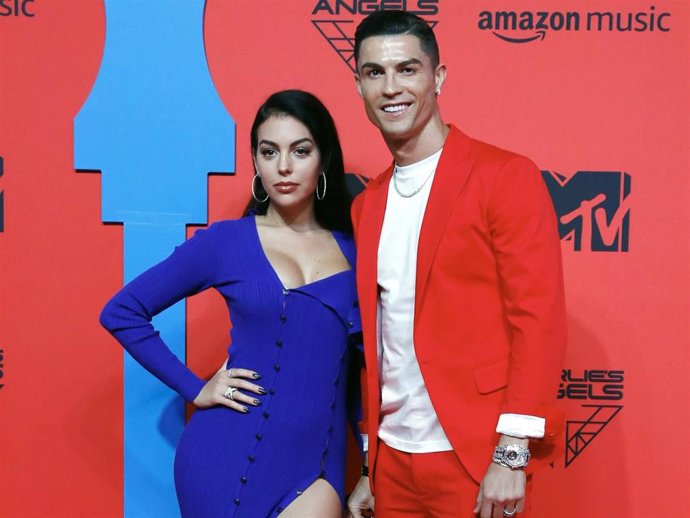 De las canchas a Hollywood: Cristiano Ronaldo revoluciona el Cine con UR-Marv