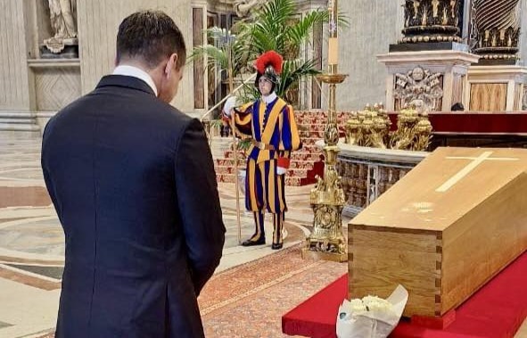 Daniel Noboa asistió al funeral del papa Francisco junto a otros 50 líderes mundiales