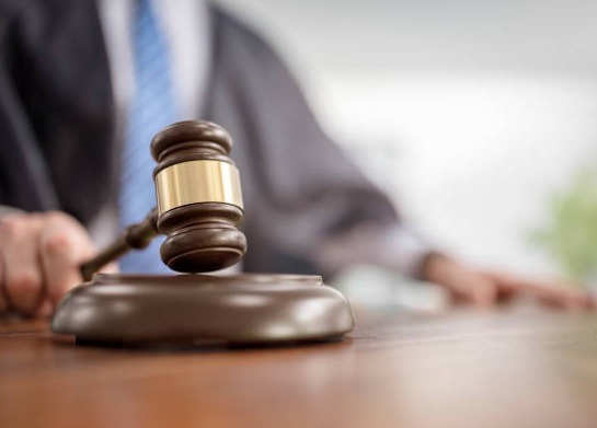 Danilo G. M., exjuez multicompetente de Montecristi, enfrenta un proceso penal por presunto prevaricato.