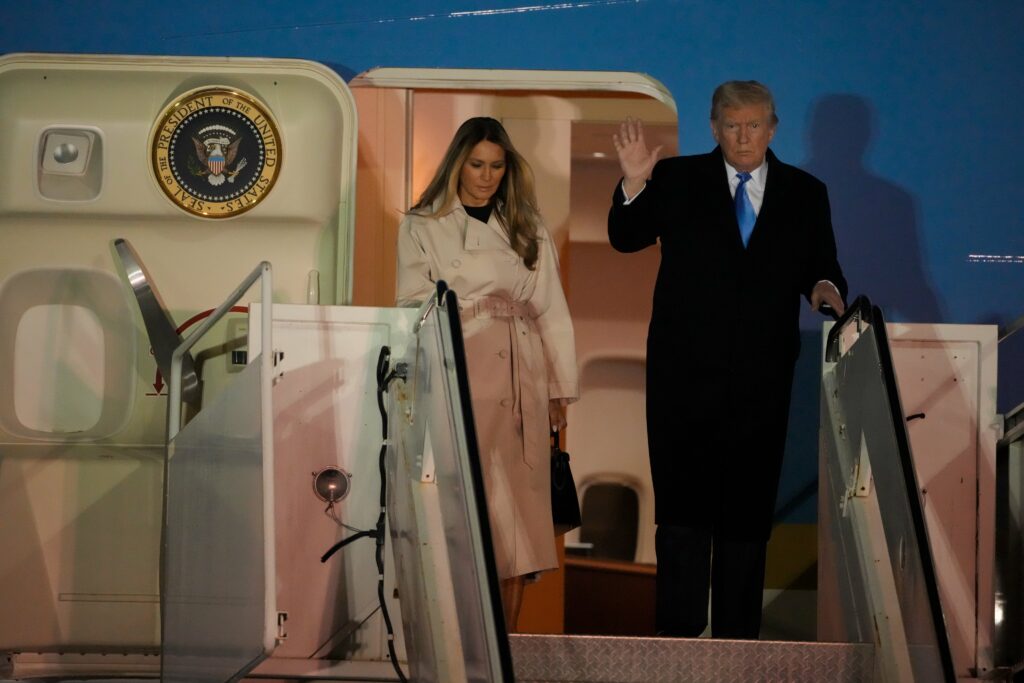 Donald Trump aterriza en Roma para asistir al funeral del papa Francisco