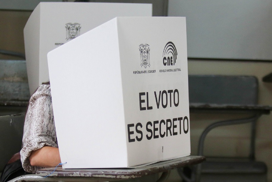 El Pleno del Consejo Nacional Electoral (CNE) negó, la noche del lunes 28 de abril, un nuevo reclamo presentado por la alianza Revolución Ciudadana (RC) y RETO.