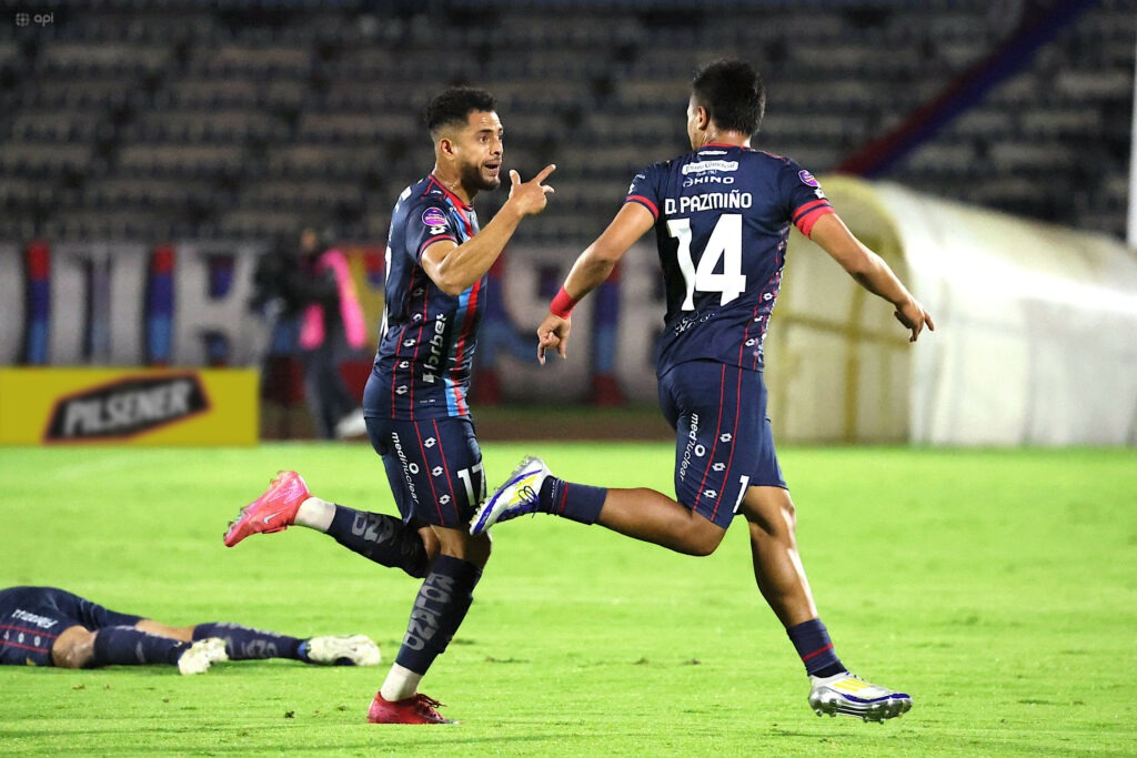 El Nacional deja el último puesto de la tabla tras vencer a Delfín SC