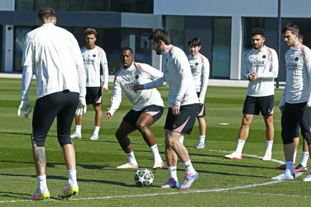 El PSG de Willian Pacho busca sellar su pase a 'semis' de la Champions League