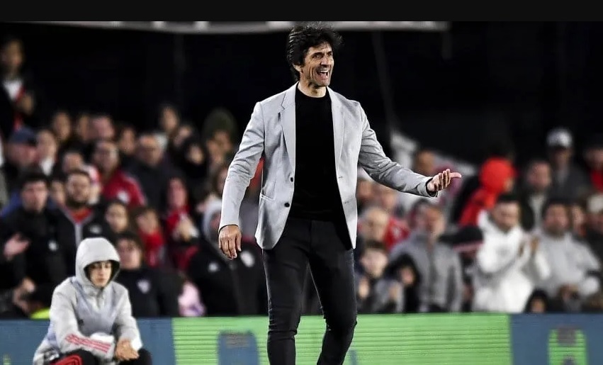 El argentino Federico Vilar podría ser el nuevo técnico de Delfín SC.