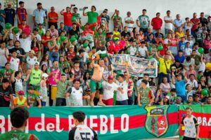 El equipo de Jipijapa siempre es respaldado por un buen marco de público