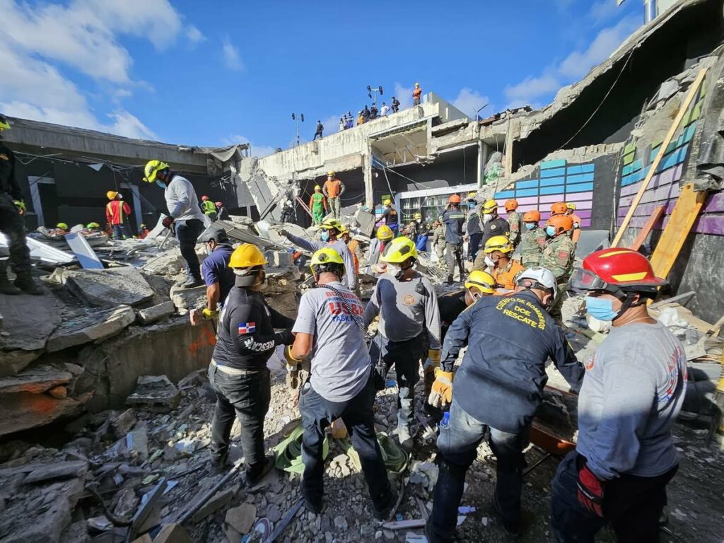 Elevan a 218 la cifra de muertos por el derrumbe de la discoteca Jet Set en República Dominicana
