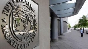 FMI descarta recesión por aranceles, pero rebaja previsiones de crecimiento del PIB
