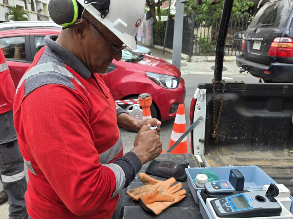 Interagua enfrentó las acusaciones sobre la calidad del agua potable en Guayaquil