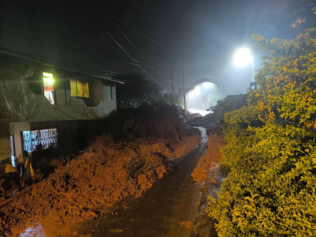 Tragedia en Loja, adultos mayores mueren sepultados por un deslizamiento; las víctimas eran esposos.