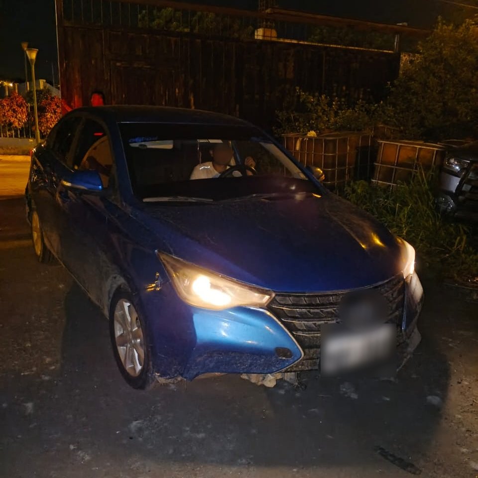 El carro por el que un extorsionador exigía dinero a su dueño para devolverlo.
