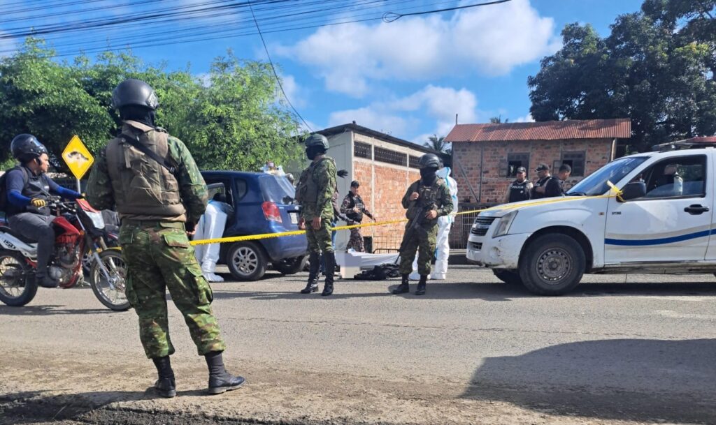 Guías asesinados
