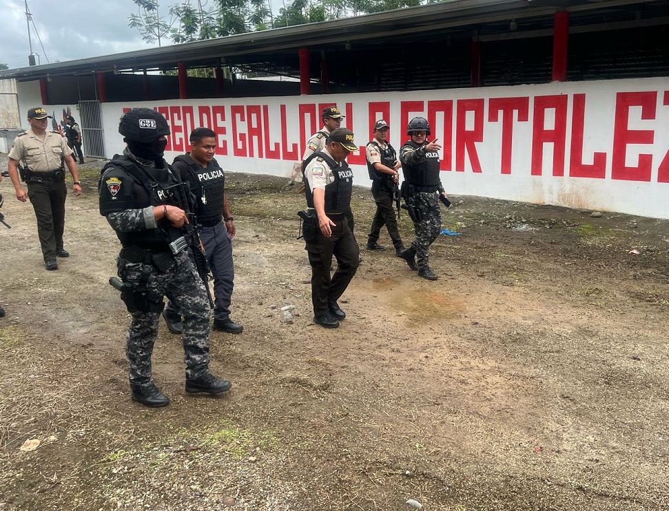 Gustavo Petro, presidente de Colombia, expresó su preocupación por la creciente violencia en Ecuador.