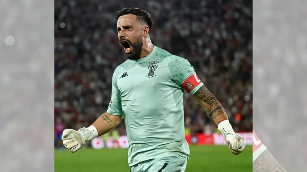 Hernán Galíndez protagoniza insólito gol desde su arco en la Copa Sudamericana