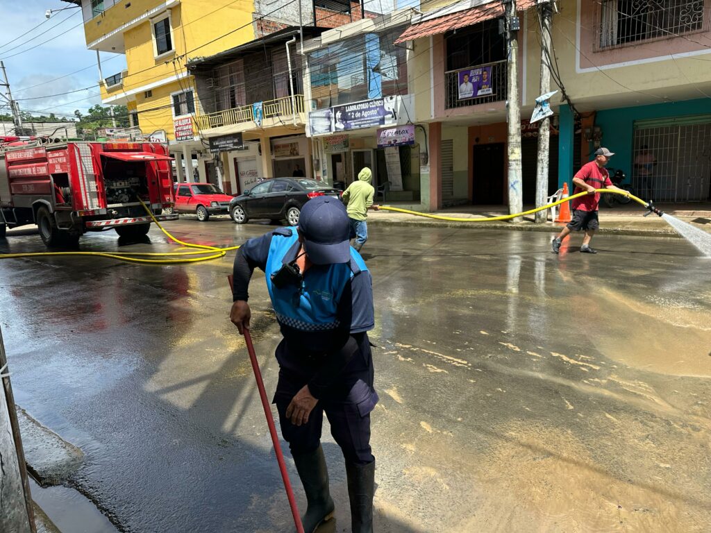 santa ana manabí lluvias inundación