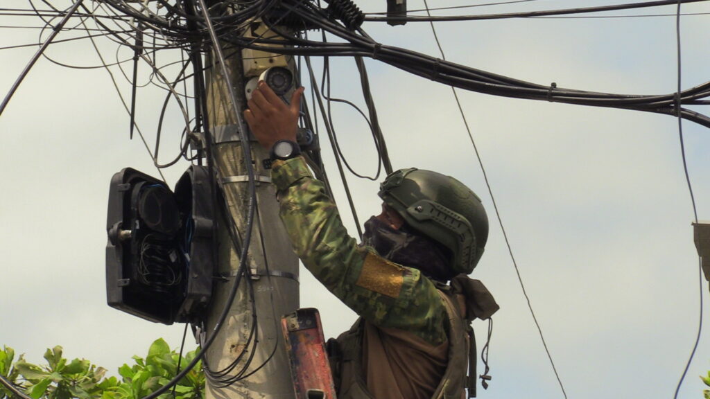 MILITARES CÁMARAS DE SEGURIDAD PORTOVIEJO