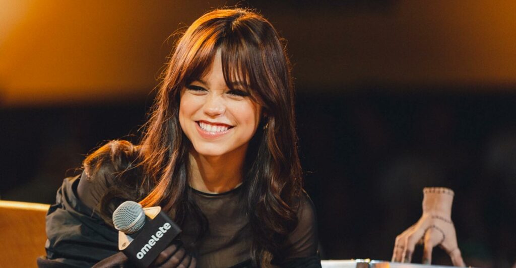 Jenna Ortega finalmente revela la verdad detrás de su salida de "Scream 7", desmintiendo especulaciones y confirmando rumores.