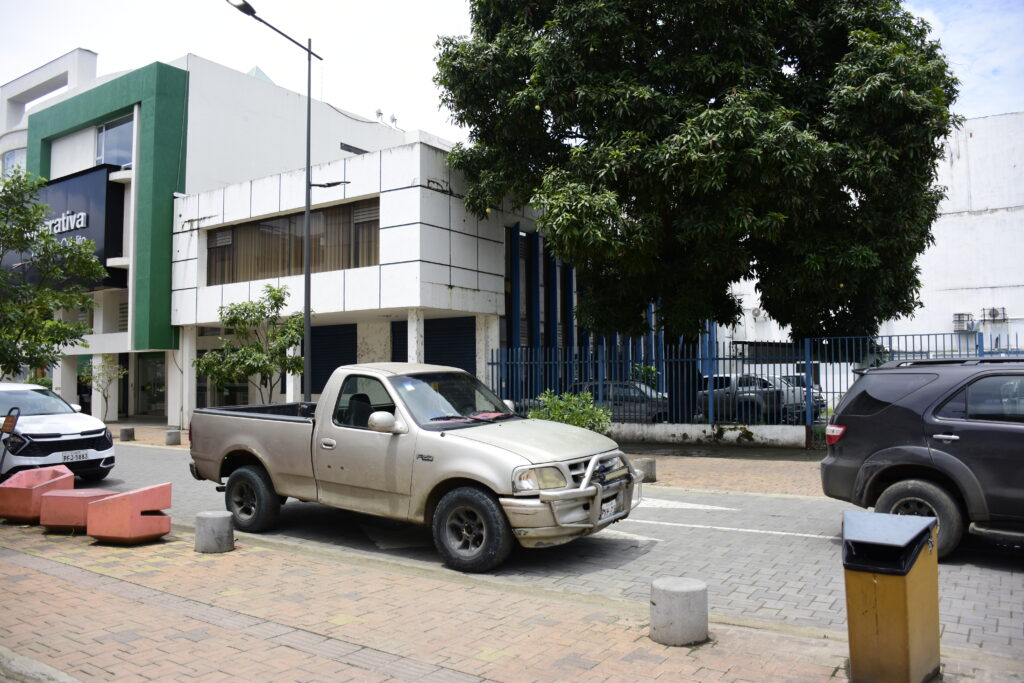 ¿Caos al mediodía? Así está el tráfico en Portoviejo este 2 de abril