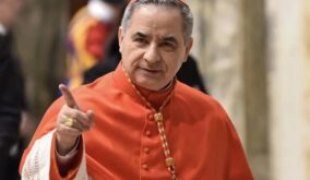 La Congregación de Cardenales expresó su “agradecimiento” por la decisión del cardenal Angelo Becciu de renunciar