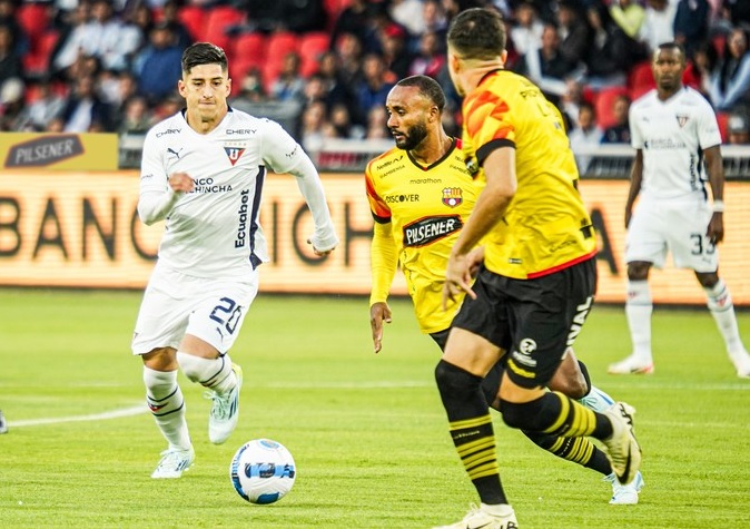 La LigaPro anunció la reprogramación del encuentro entre Liga de Quito y Barcelona SC, correspondiente a la fecha 7 del campeonato ecuatoriano.