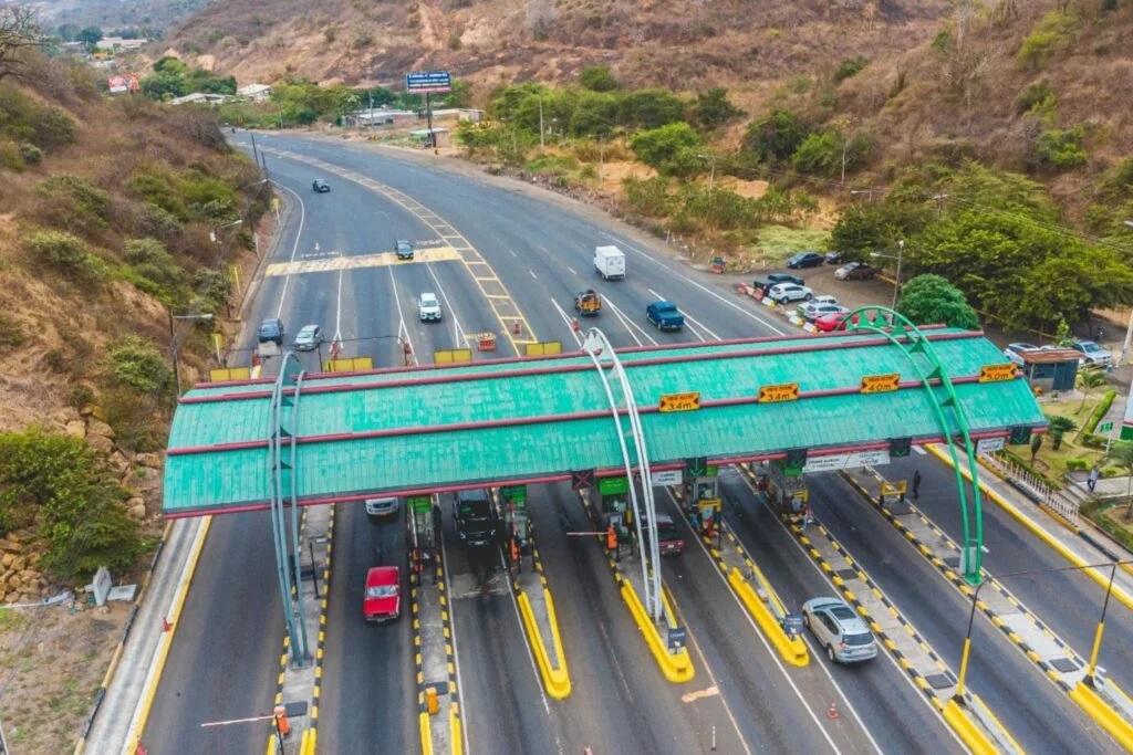 La Prefectura de Manabí reanudó el cobro del peaje en la vía Portoviejo - Montecristi