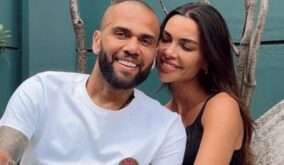 La esposa de Dani Alves anuncia que está embarazada