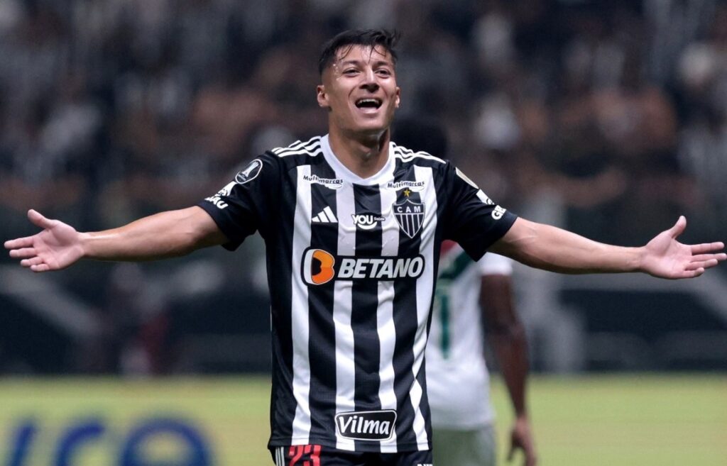 La selección ecuatoriana de fútbol enfrenta un nuevo revés tras confirmarse una lesión del volante central Alan Franco.