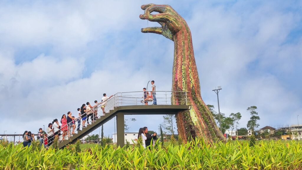 La venta de predios municipales en Santo Domingo busca financiar la construcción de un edificio moderno para mejorar la atención ciudadana y que estará en un área aledaña al parque Jelen Tenka.