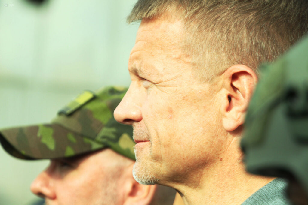 La visita de Erik Prince a Ecuador ¿Cuánto duró realmente y qué hay detrás?