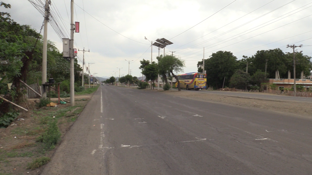 Lluvia leve en Portoviejo no afecta el tráfico vehicular este jueves 10 de abril