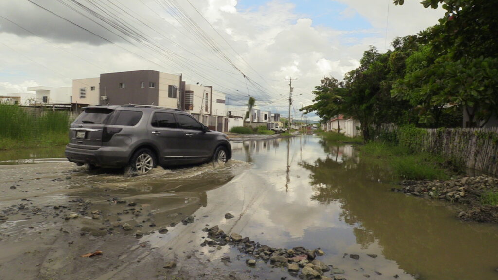 Lluvias afectan a las ciudadelas Miraflores y Fortaleza.