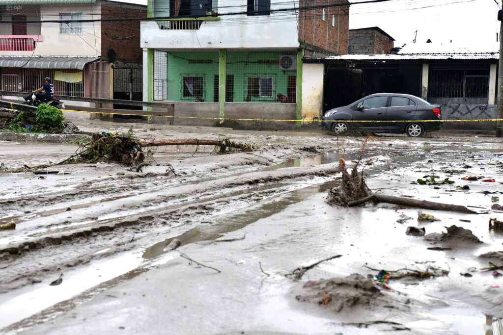 Lluvias en Ecuador dejan 40 fallecidos y 150.000 afectados en 2025