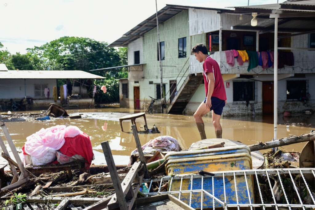Lluvias intensas activan la emergencia regional en 12 provincias el gobierno nacional despliega recursos para mitigar los daños