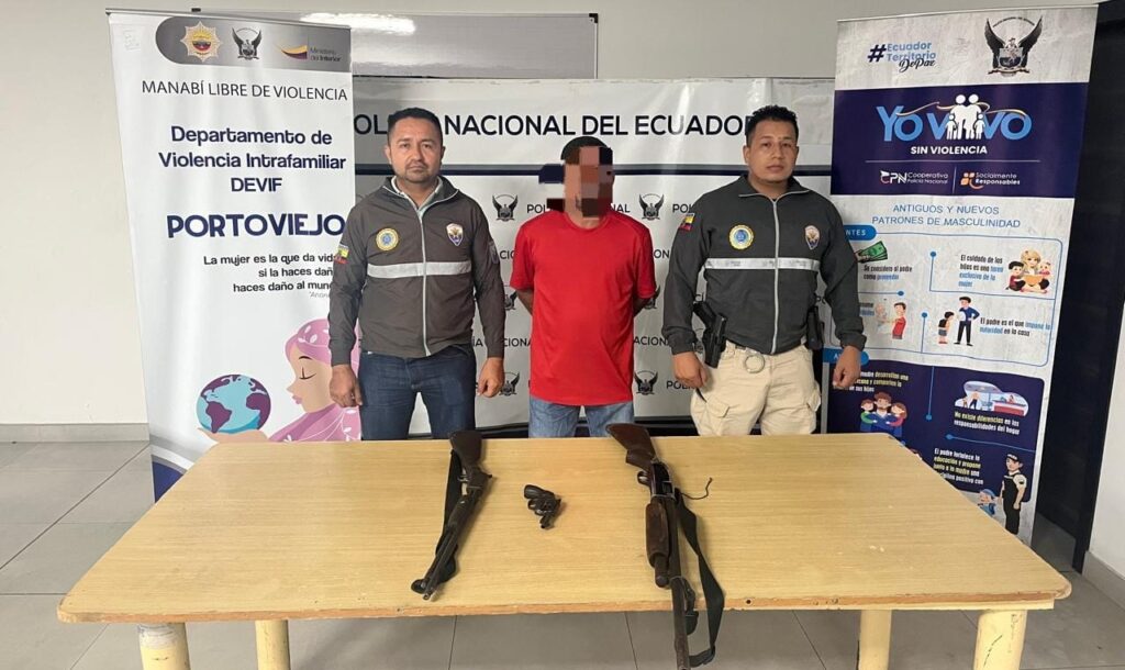 Lo detienen con armas